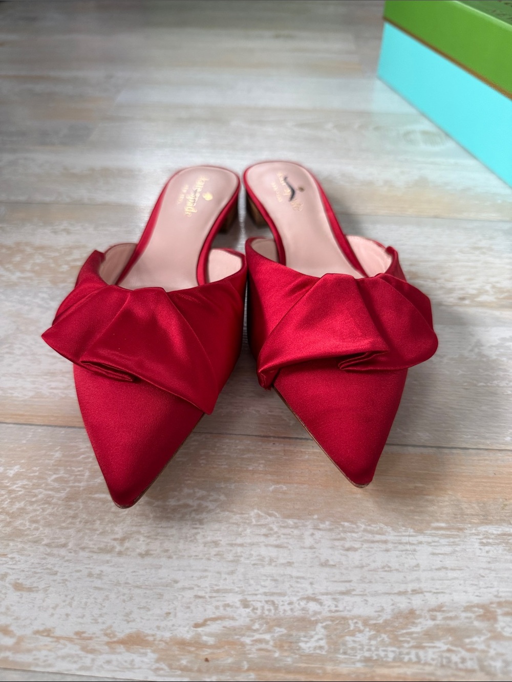 Red Satin Pointed-Toe Mule with Knot Detail. Size 6.5
